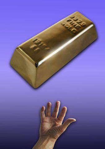 3_Gold_m._Hand_.jpg  